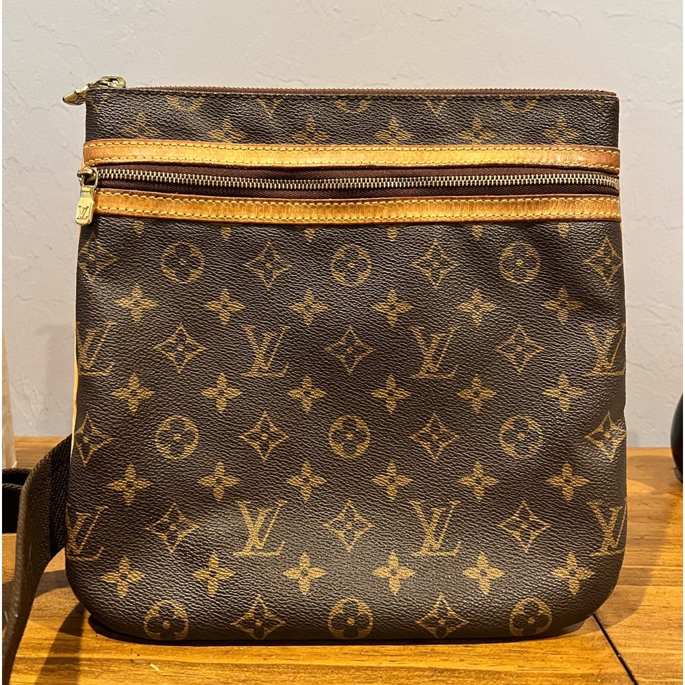 Louis Vuitton Bosphore Monogram Crossbody
